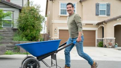 Jonathan Knight revela la participación de una estrella invitada especial en la nueva serie de HGTV.