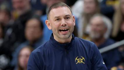 Los fanáticos de los Nuggets dicen lo mismo sobre el entrenador en jefe David Adelman.