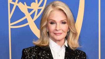 Una leyenda de 'Days of Our Lives' se emociona al recordar su amistad con Deidre Hall para celebrar un momento histórico.