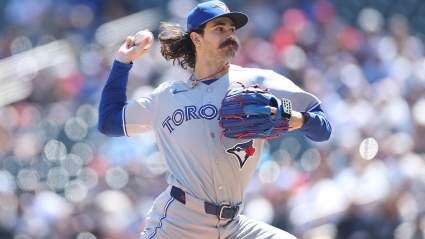 Los Blue Jays hacen un anuncio preocupante sobre la suspensión de Dylan durante el partido contra los Pirates.