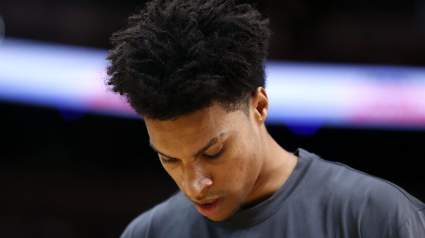 La prometida de Brandon Clarke finalmente habla mientras continúa la investigación.
