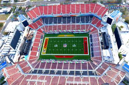 Estadio de los Tampa Bay Buccaneers: Plan de renovación de mil millones de dólares