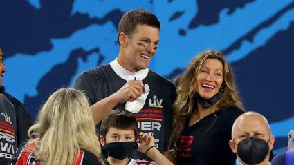 Tom Brady dedica un emotivo mensaje por el Día de la Madre a Gisele Bündchen y Bridget Moynahan.