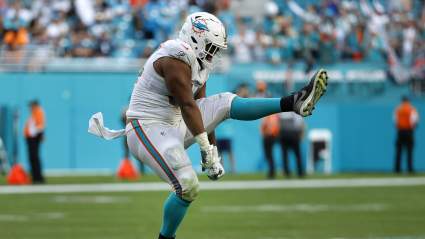 Instan a los Dolphins a evitar reunirse con el jugador de 110 millones de dólares.