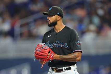 Se prevé que los Cubs realicen un intercambio estratégico para adquirir al lanzador estrella de los Marlins, valorado en 56 millones de dólares.