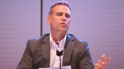 El asesor de los Red Sox, Theo Epstein, hace una declaración sincera sobre la ofensiva.
