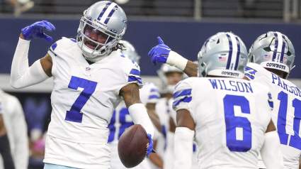 El dúo de los Cowboys, valorado en 118 millones de dólares, es considerado "el mejor agente libre restante" de la NFL.