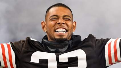 Un exjugador estrella de los Browns se pronuncia sobre la ausencia de Myles Garrett.