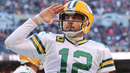 El ex mariscal de campo de los Packers, Aaron Rodgers, hace un anuncio trascendental sobre su carrera.
