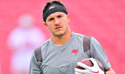 Ex receptor de los Buccaneers y campeón del Super Bowl ficha por un aspirante al título de la NFC.