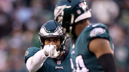 Los Raiders son una excelente opción para el agente libre dos veces seleccionado al Pro Bowl, especialista en presionar al mariscal de campo.