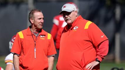Los Chiefs, bajo fuego por una decisión desconcertante sobre su mejor selección de novatos en el draft.