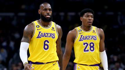Lista completa de los agentes libres sin restricciones de los Lakers para 2026, incluyendo a LeBron James.