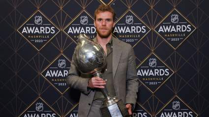 Connor McDavid es el favorito en las apuestas para ganar su cuarto trofeo Hart.