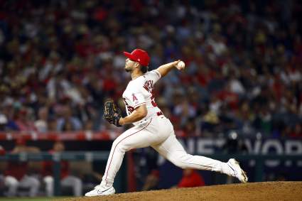 Los Bravos de Atlanta realizan un cambio en su plantilla tras el partido contra los Marlins.