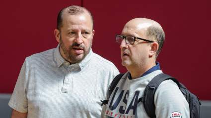 Dos ex entrenadores de los Knicks vinculados a la búsqueda del nuevo entrenador de los Magic, y uno de ellos destaca.