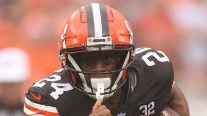 Una antigua estrella de los Browns se perfila como una opción interesante para una posible reunión.