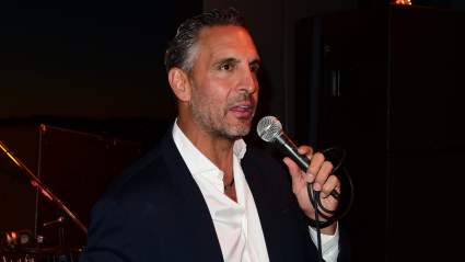 Mauricio Umansky responde después de que Lala Kent revelara mensajes directos del pasado.