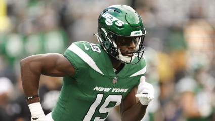 Los New York Jets traspasan a un receptor de 1,93 m a un equipo de la NFC Oeste.