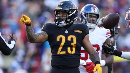 Un ex corredor de los Commanders es considerado el mejor fichaje de agente libre de la NFL.