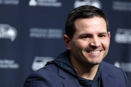 Según un analista de ESPN, se espera que el novato de los Seahawks sea titular.