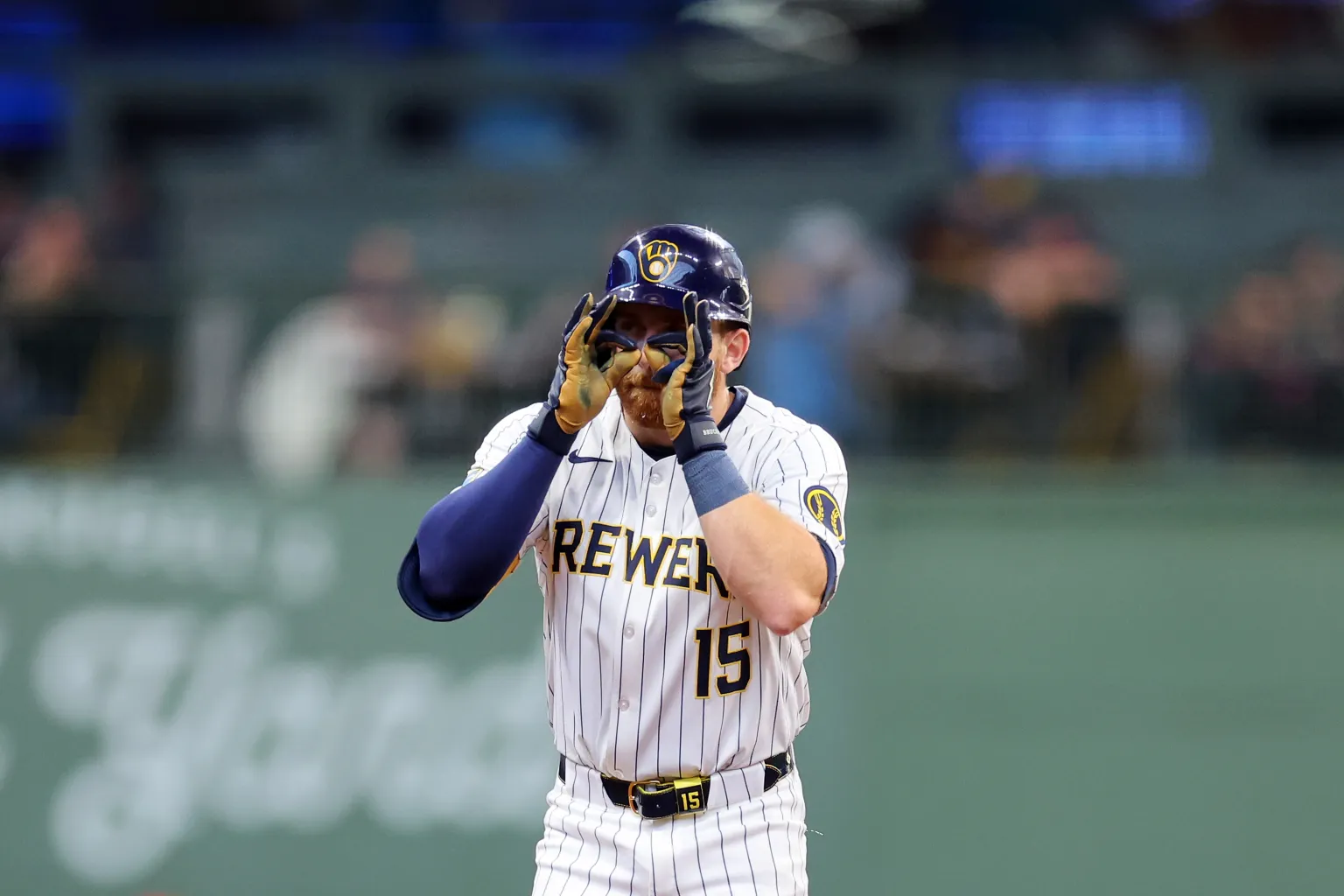 Los Chicago White Sox anuncian un intercambio durante el partido de los Mariners.