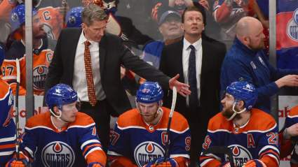 El entrenador de los Oilers revela que Connor McDavid jugó con lesiones importantes en los playoffs.