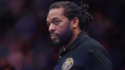 Aljamain Sterling critica duramente al "pésimo árbitro" Herb Dean.