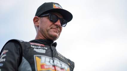 Cambios en la NASCAR de Dover: Clint Bowyer regresa en medio de cambios de pilotos.