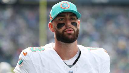 Informe: Los Ravens fichan a un ex mariscal de campo titular de la AFC Este.