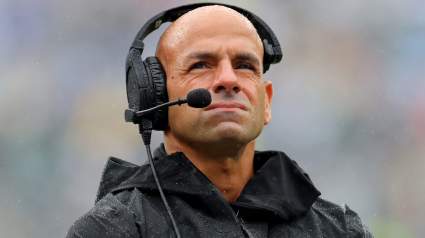 El entrenador en jefe de los Titans, Robert Saleh, revela la mentalidad detrás de su enfoque con los novatos.