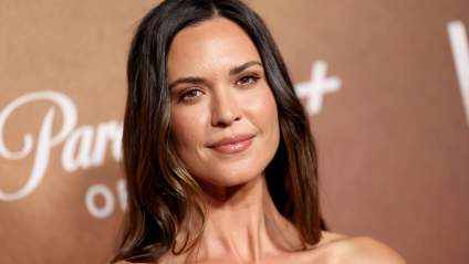 Odette Annable comparte tiernas fotos de sus vacaciones familiares con su famoso esposo y sus hijas.