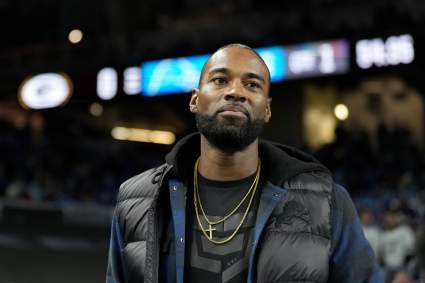 La leyenda de los Lions, Calvin Johnson, envía un mensaje que llega al corazón antes de los entrenamientos voluntarios.