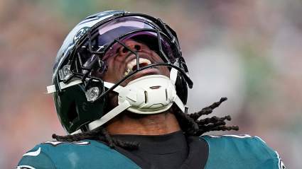Los Eagles reciben la instación de romper lazos con un exdefensor prometedor.