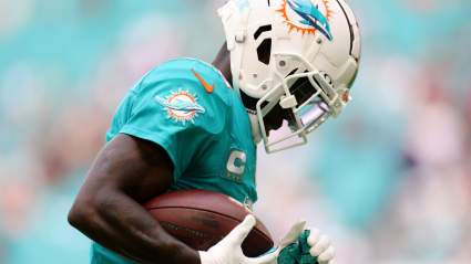 El exjugador All-Pro de los Miami Dolphins sigue siendo agente libre de la NFL.