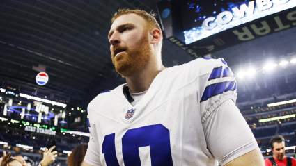 El ex mariscal de campo titular de los Cowboys participa en una prueba en el minicampamento con un rival de la NFC.