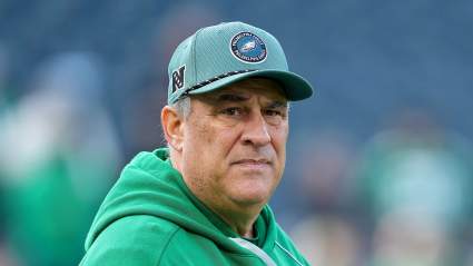 Vic Fangio, de los Eagles, ofrece una actualización a largo plazo sobre su futuro como entrenador.