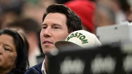 Los Red Sox podrían ascender a su mejor prospecto antes de lo previsto debido al bajo rendimiento de su estrella.