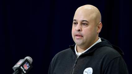 Un ex liniero de los Steelers, de 150 kilos, es despedido por un rival de la AFC: Informe