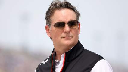 Jeff Gordon critica duramente los comentarios de Stephen A. Smith sobre la NASCAR.