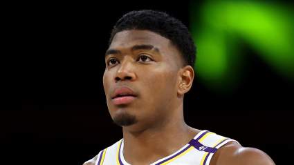 Los Lakers reciben noticias preocupantes sobre la agencia libre de su estrella más consistente en los playoffs.