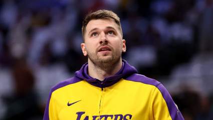Informe: Los Lakers buscan un intercambio importante por una estrella de los Nuggets para que se una a Luka Doncic.