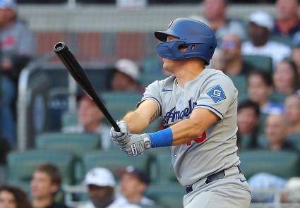 El dos veces campeón de la Serie Mundial de los Dodgers sigue siendo agente libre de la MLB.