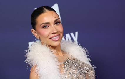 Jenna Johnson sufre un momento de crisis emocional durante la gira de DWTS.