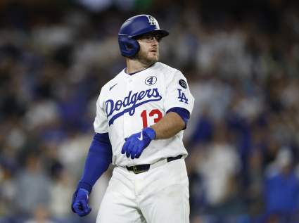 Los Dodgers de Los Ángeles reciben información actualizada sobre el estado de Max Muncy para el resto de la serie contra los Cerveceros.