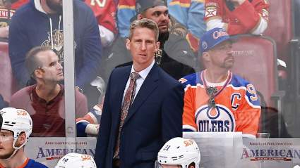 Un informante de la NHL revela un nuevo giro en la historia del despido de Kris Knoblauch por parte de los Edmonton Oilers.
