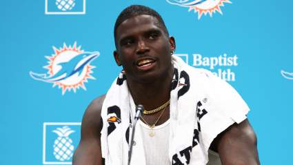 El ex receptor de los Dolphins, Tyreek Hill, firmará con un contendiente de la AFC.