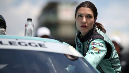 Katherine Legge regresa a NASCAR con Live Fast Motorsports.