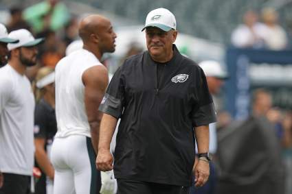 El entrenador de los Eagles da buenas noticias sobre el regreso de un jugador defensivo clave tras su lesión.