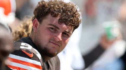 Una estrella de los Browns revela una lesión "bastante grave" al comenzar los entrenamientos voluntarios.